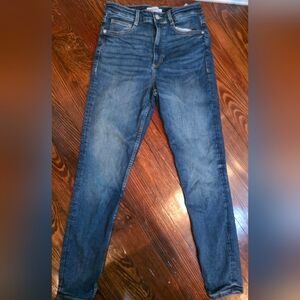 ZARA Mid-Rise Skinny Jeans - Size 5 / EUR 38